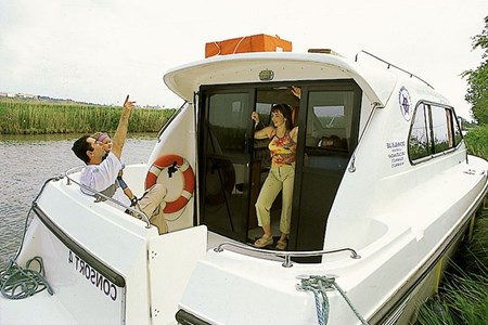 Consort Hausbootvermietung ohne Führerschein auf den Flüssen und Kanälen in Frankreich