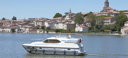 Countess turismo paseos Francia vacaciones barco lancha a motor chalana gamarra