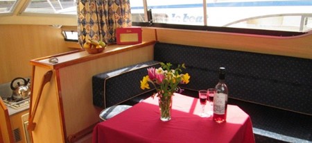 Curlew WHS tourisme ballade france vacance bateau vedette peniche penichette