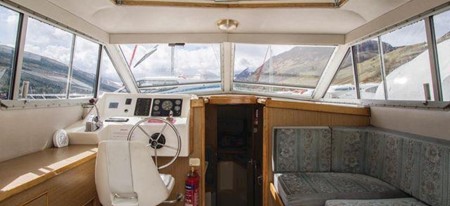 Cygnet WHS turismo paseos Francia vacaciones barco lancha a motor chalana gamarra