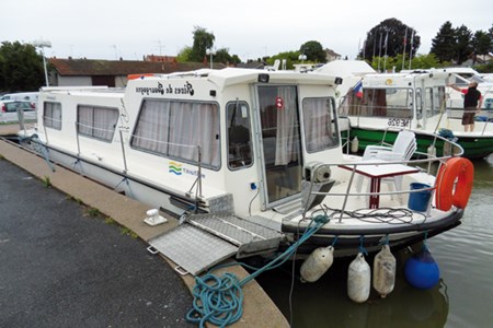 Espade 1230 Handi Hausbootvermietung ohne Führerschein auf den Flüssen und Kanälen in Frankreich