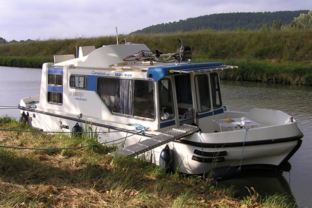 Espade 850 Hausbootvermietung ohne Führerschein auf den Flüssen und Kanälen in Frankreich