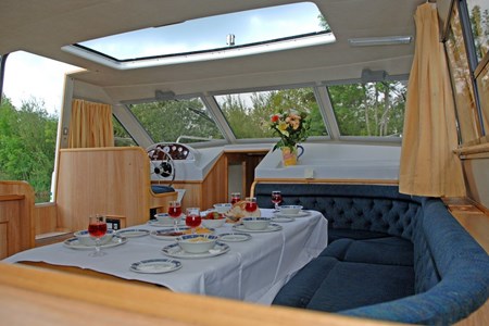 Grand Classique Hausbootvermietung ohne Führerschein auf den Flüssen und Kanälen in Frankreich