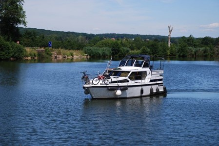 Gruno 38 Elite Hausbootvermietung ohne Führerschein auf den Flüssen und Kanälen in Frankreich