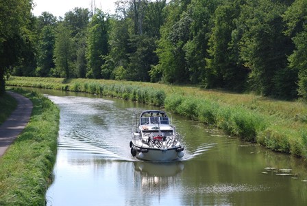 Gruno 38 Elite Hausbootvermietung ohne Führerschein auf den Flüssen und Kanälen in Frankreich