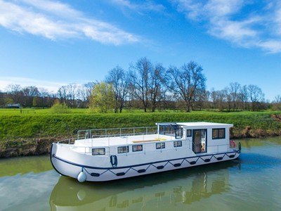 La Péniche S Hausbootvermietung ohne Führerschein auf den Flüssen und Kanälen in Frankreich