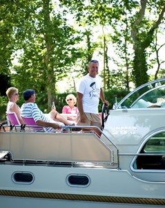 Linssen 29.9 AC turismo paseos Francia vacaciones barco lancha a motor chalana gamarra