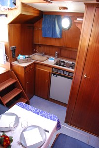 Linssen vlet 1030 SP turismo paseos Francia vacaciones barco lancha a motor chalana gamarra