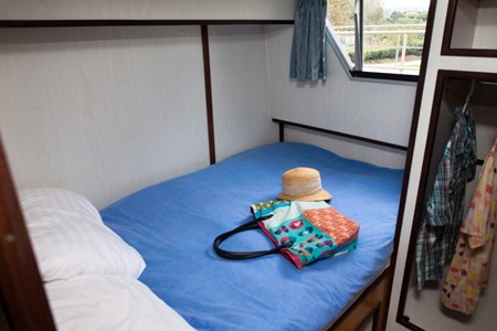 Millau 1415 FB turismo paseos Francia vacaciones barco lancha a motor chalana gamarra