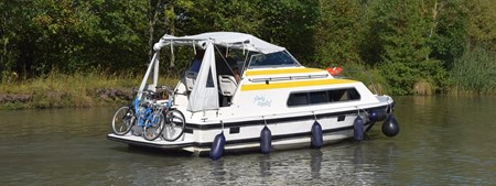 Navig 27 tourisme ballade france vacance bateau vedette peniche penichette