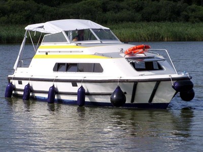 Navig 27 tourisme ballade france vacance bateau vedette peniche penichette