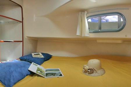 Nicols 1100 Confort tourisme ballade france vacance bateau vedette peniche penichette