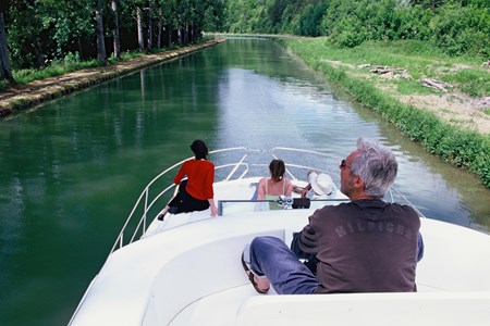 Nicols 1160 turismo paseos Francia vacaciones barco lancha a motor chalana gamarra