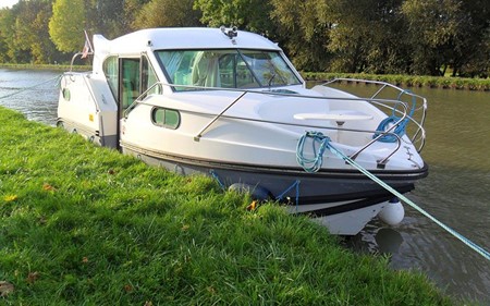 Nicols 900 F Hausbootvermietung ohne Führerschein auf den Flüssen und Kanälen in Frankreich