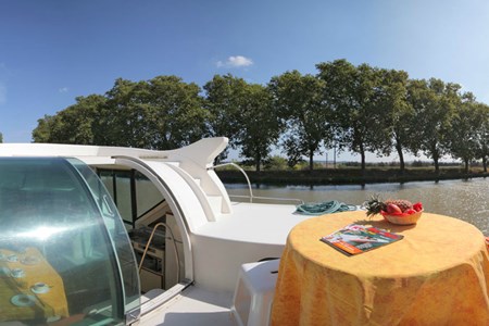 Nicols 900 Confort turismo paseos Francia vacaciones barco lancha a motor chalana gamarra