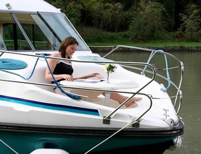 Nicols Duo LN turismo paseos Francia vacaciones barco lancha a motor chalana gamarra