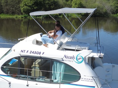 Nicols Quattro B Plus Hausbootvermietung ohne Führerschein auf den Flüssen und Kanälen in Frankreich