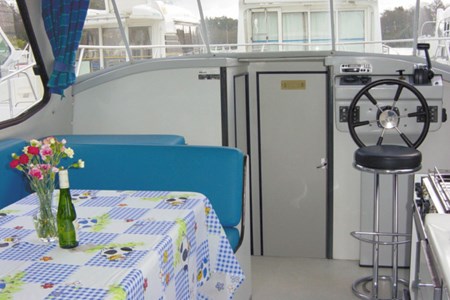 Riviera 1130 Hausbootvermietung ohne Führerschein auf den Flüssen und Kanälen in Frankreich