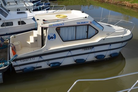 Riviera 750 F Hausbootvermietung ohne Führerschein auf den Flüssen und Kanälen in Frankreich