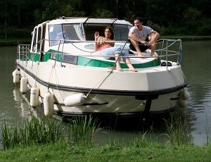 Riviera 920 LN Hausbootvermietung ohne Führerschein auf den Flüssen und Kanälen in Frankreich