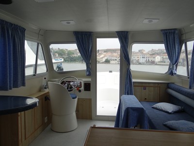 Tango Hausbootvermietung ohne Führerschein auf den Flüssen und Kanälen in Frankreich