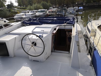 Tarpon 42 TP turismo paseos Francia vacaciones barco lancha a motor chalana gamarra