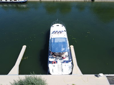 Tarpon 49 QP Noleggio cabinati a motore senza patente sulle riviere e canali di Francia
