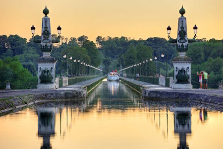 Le Pont Canal de Briare en Bourgogne